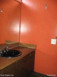 29801 Highmeadow Road Farmington, MI 48334 - Photo 16 of 16 Master Bath