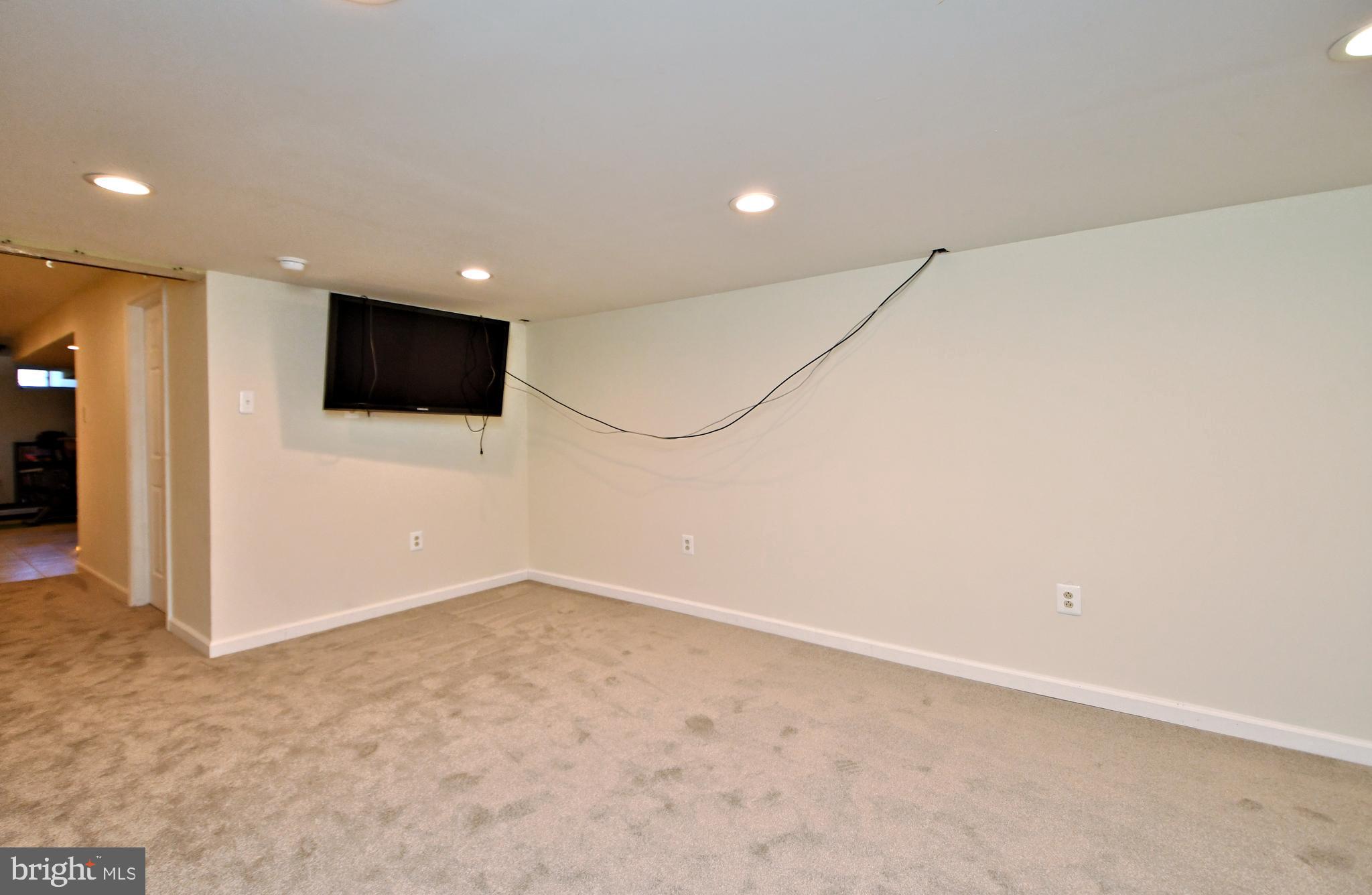 1728 Hampton Drive Jamison, PA 18929 - Photo 73 of 86