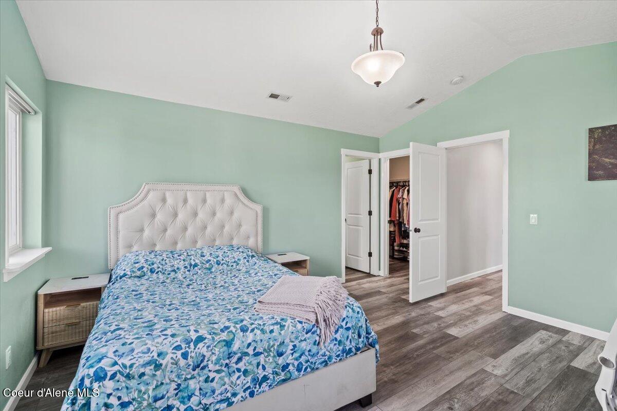 7919 Holyoke Loop Coeur D'Alene, ID 83815 - Photo 15 of 26 21-Primary Bedroom