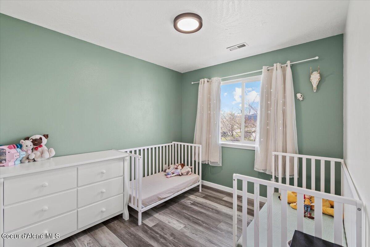 7919 Holyoke Loop Coeur D'Alene, ID 83815 - Photo 21 of 26 27-Bedroom 3
