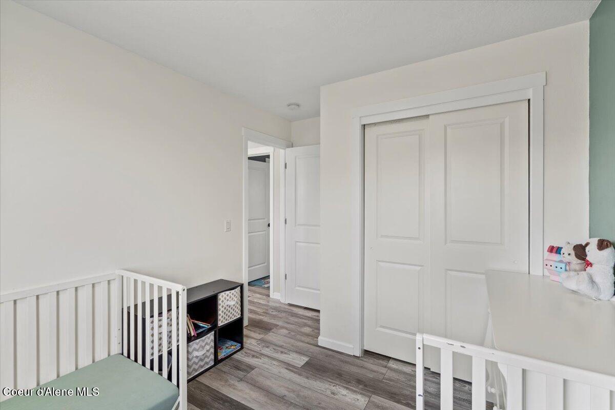 7919 Holyoke Loop Coeur D'Alene, ID 83815 - Photo 22 of 26 28-Bedroom 3