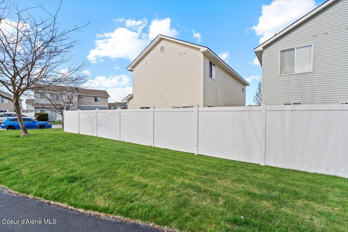 7919 Holyoke Loop Coeur D'Alene, ID 83815 - Photo 26 of 26 32-Back of Home