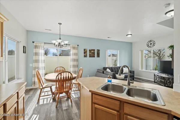$425,000 | 7919 Holyoke Loop, Coeur D'Alene, ID 83815