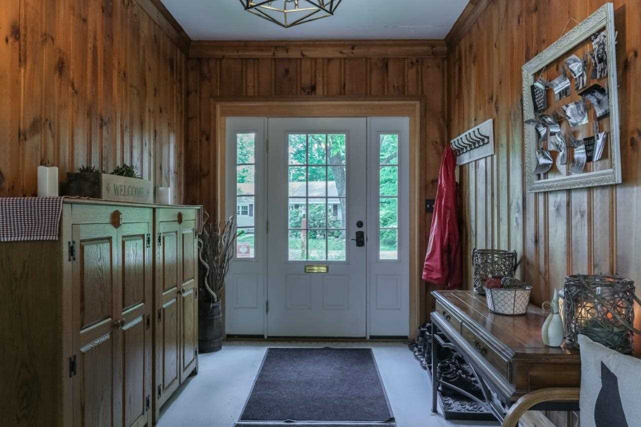 5 Wilson Street Rochester, NH 03867 - Photo 3 of 40