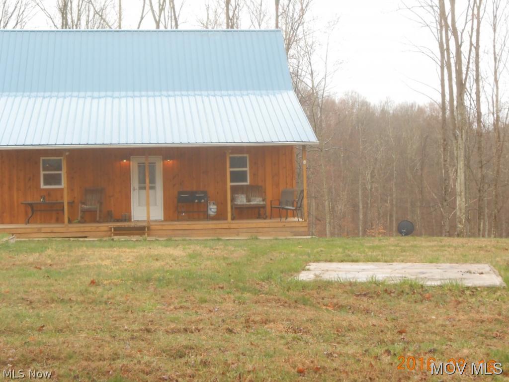 2716 Oak Grove Road Walker, WV 26180 - Photo 2 of 16 Gallery Image 2