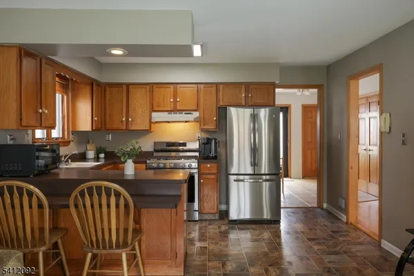 $699,000 | 6 Longfield Drive, Hillsborough, NJ 08844