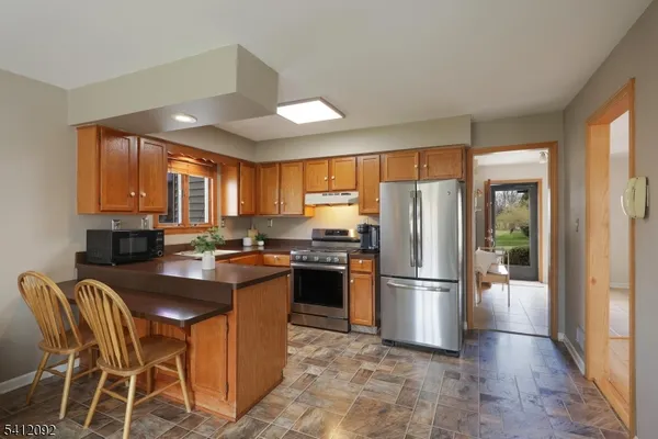 $699,000 | 6 Longfield Drive, Hillsborough, NJ 08844