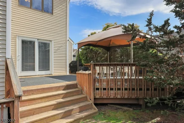 $699,000 | 6 Longfield Drive, Hillsborough, NJ 08844