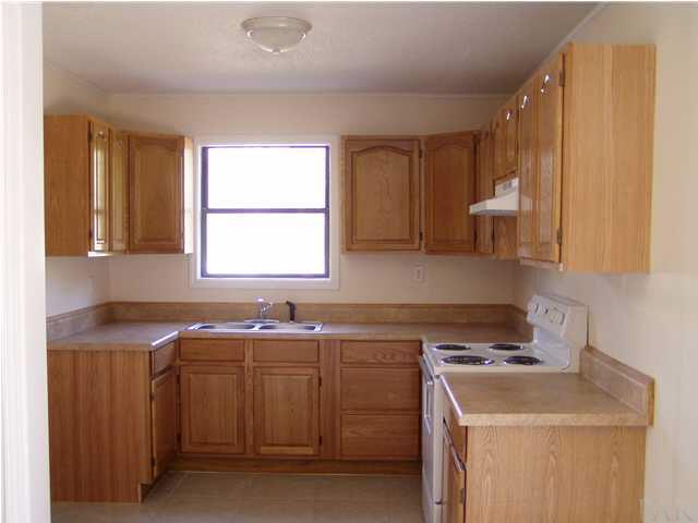 4490 East Montclair Road Pensacola, FL 32505 - Photo 3 of 6 Gallery Image 3