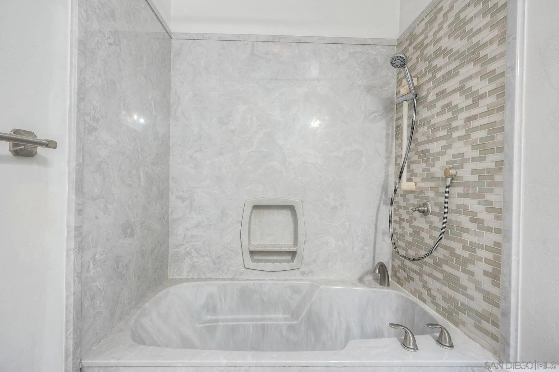 10226 Ramona Drive Spring Valley, CA 91977 - Photo 30 of 39