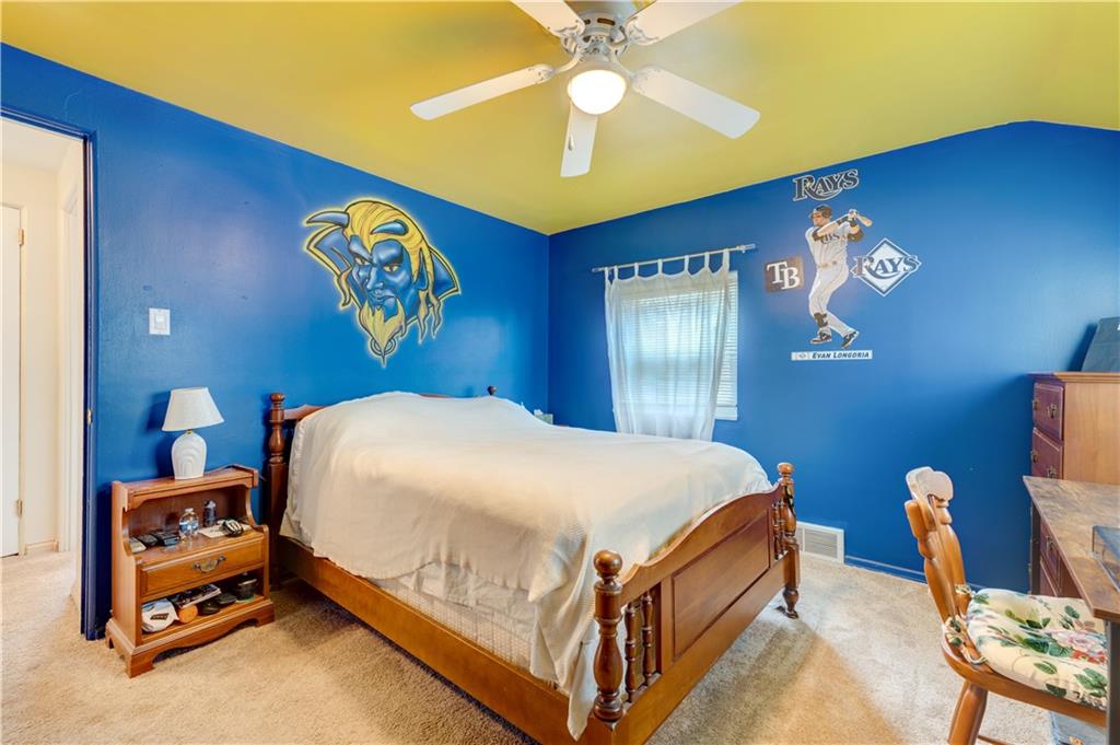 839 Bower Hill Road Pittsburgh, PA 15243 - Photo 14 of 20 Gallery Image 14