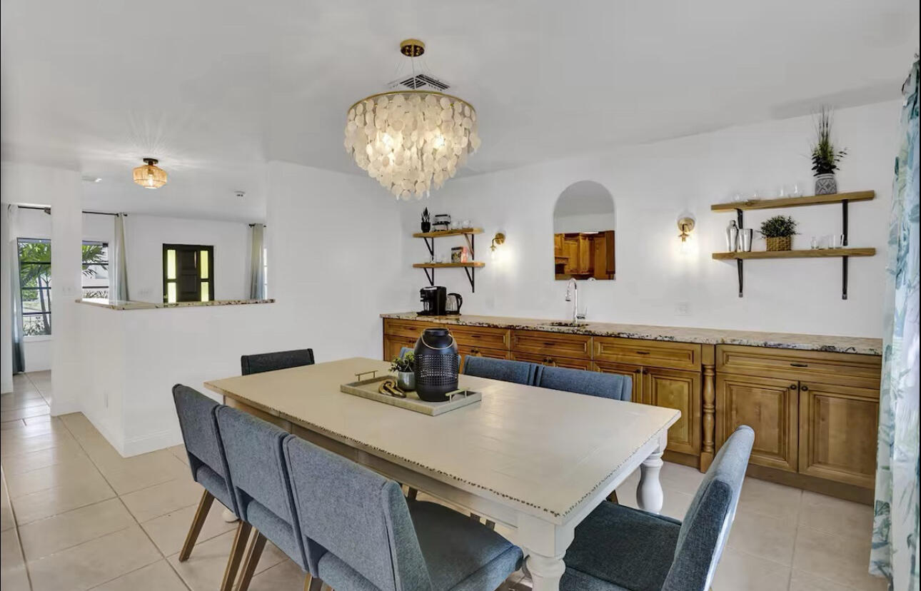 630 Curlew Road Delray Beach, FL 33444 - Photo 17 of 24 Dining Room