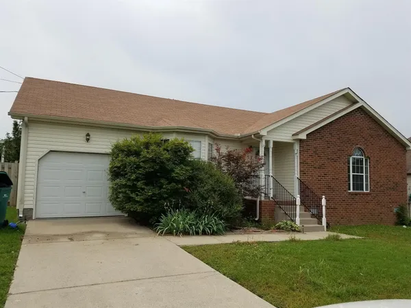 $1,800 | 914 Tal Lane, La Vergne, TN 37086