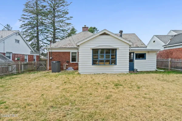 $260,000 | 181 Milner Avenue, Albany, NY 12208
