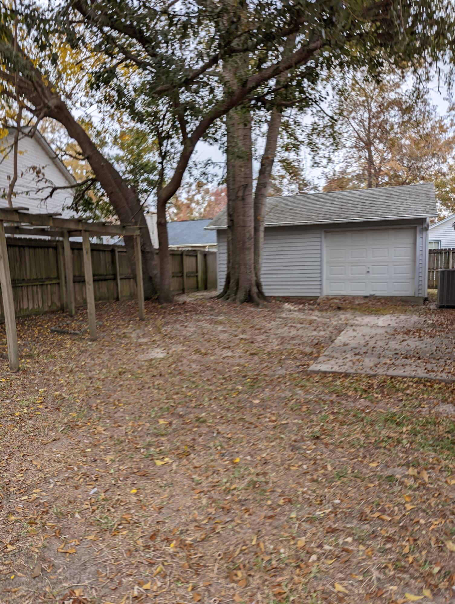 114 Alcester Road Goose Creek, SC 29445 - Photo 20 of 25 dave 1