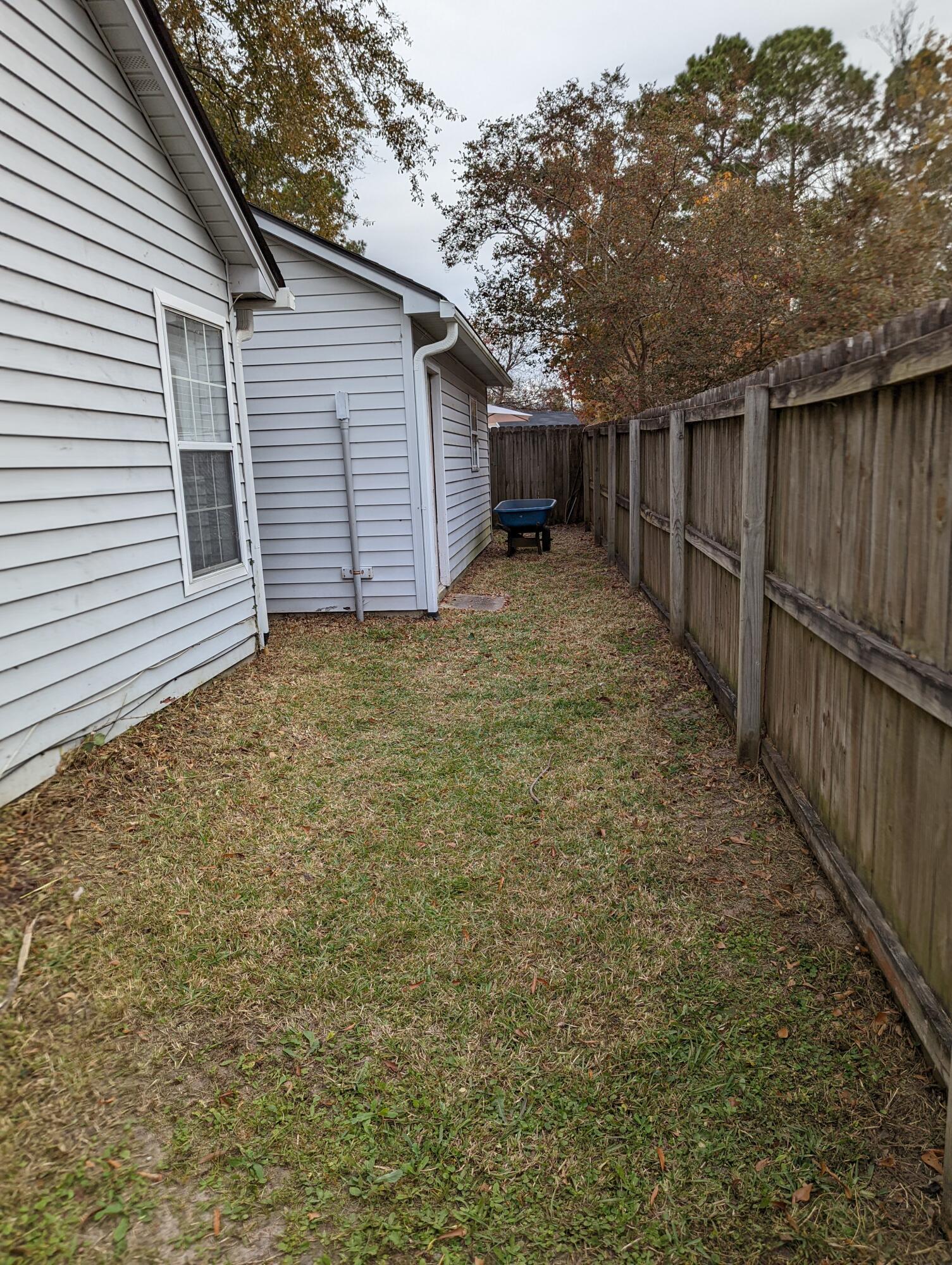 114 Alcester Road Goose Creek, SC 29445 - Photo 24 of 25 dave16