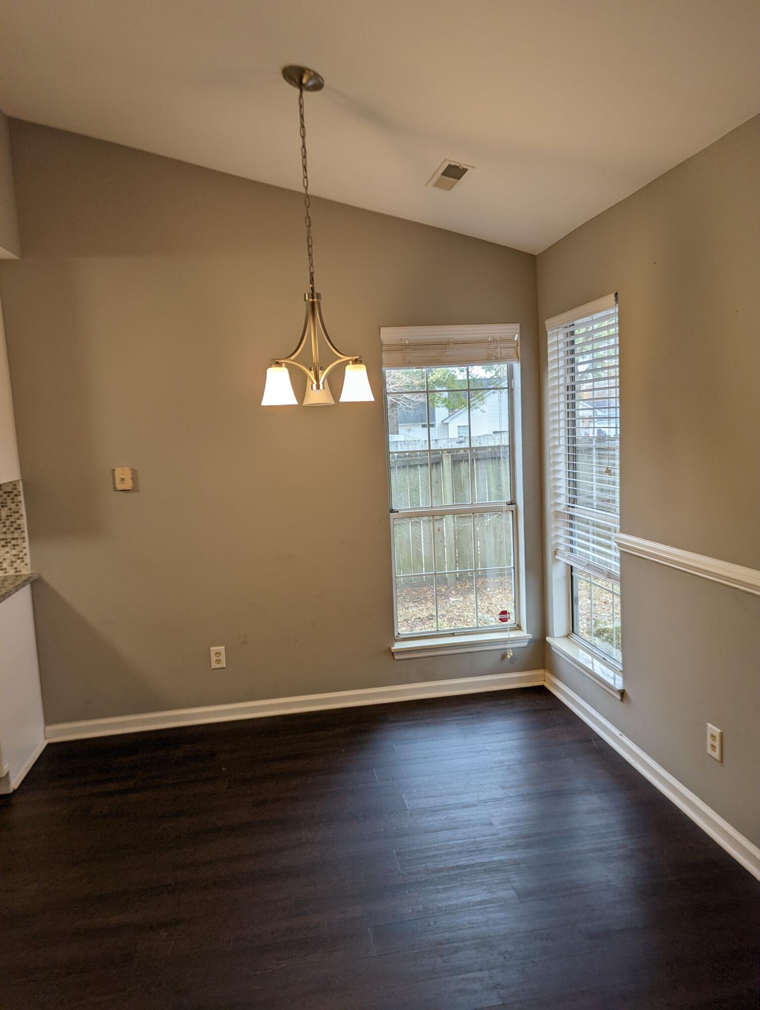 114 Alcester Road Goose Creek, SC 29445 - Photo 10 of 25 dave18