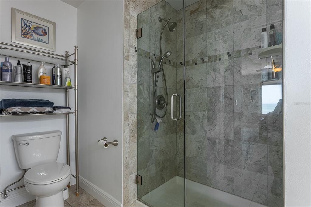 17610 Lee Avenue Redington Shores, FL 33708 - Photo 23 of 41