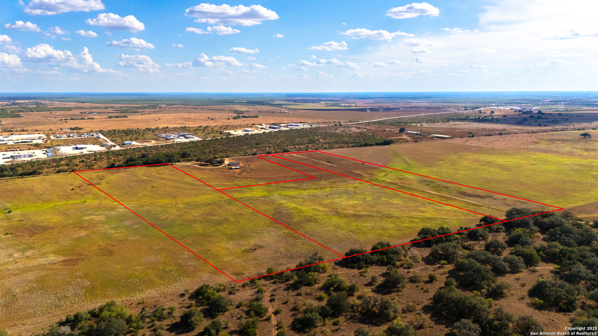 Tract 3 Bynum Road Pleasanton, TX 78114 - Photo 8 of 8 a view of an ocean and beach