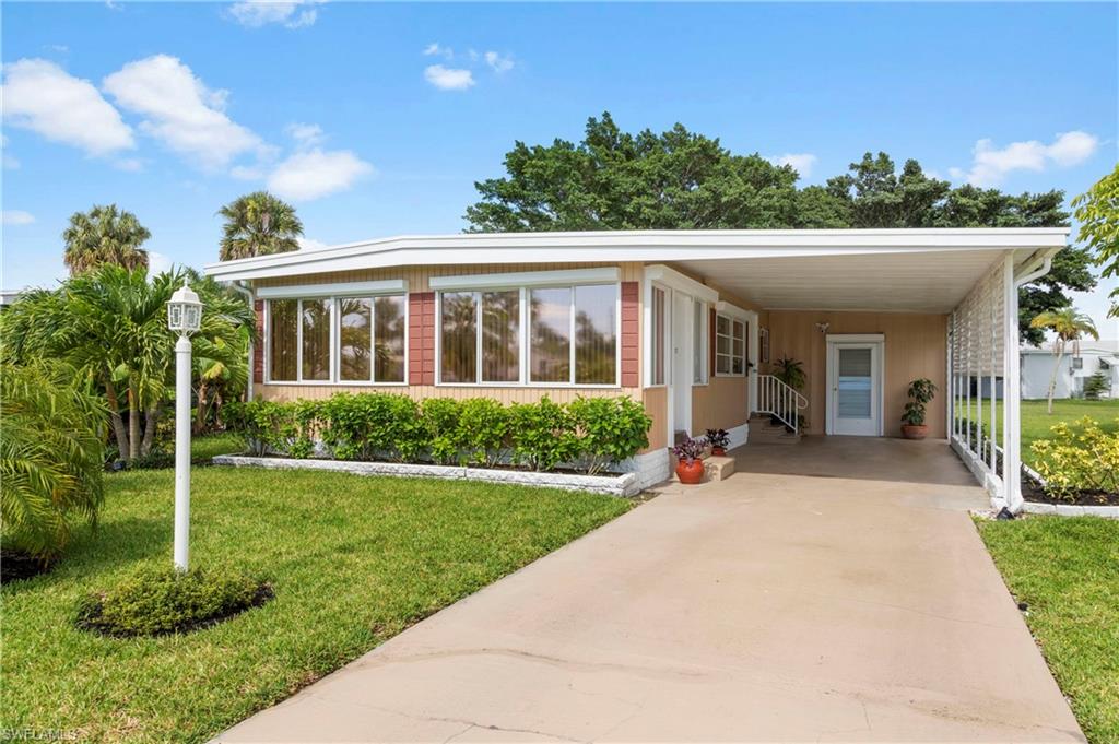 483 Riviera Boulevard West Naples, FL 34112 - Photo 2 of 20 Gallery Image 2