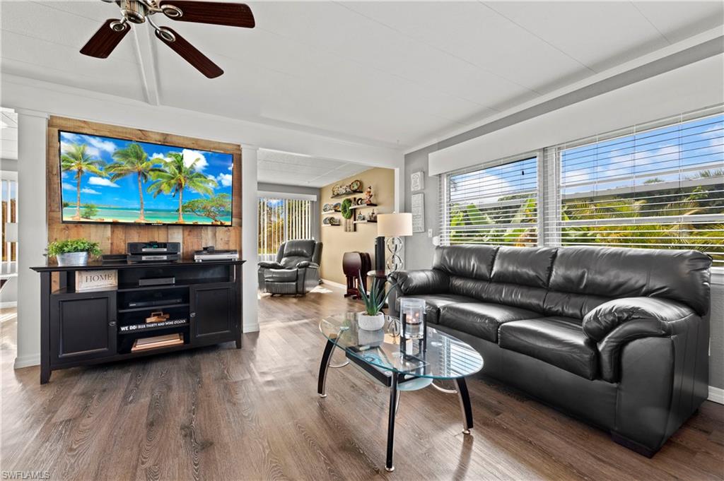 483 Riviera Boulevard West Naples, FL 34112 - Photo 5 of 20 Gallery Image 5