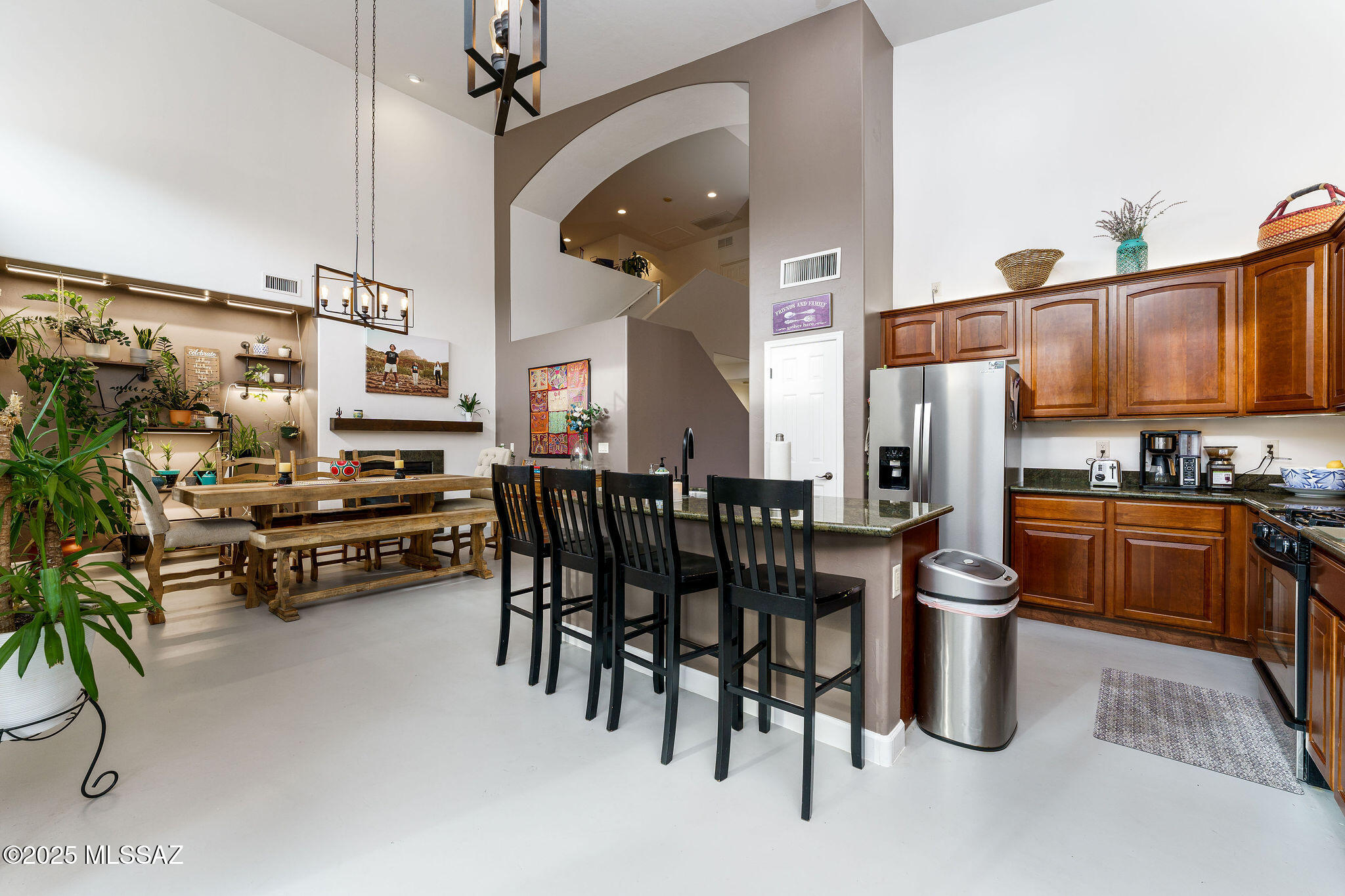8417 North Sand Flower Road Tucson, AZ 85743 - Photo 2 of 32 Gallery Image 2