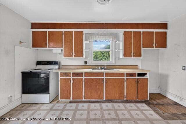 3719 South Williams Road Stockbridge, MI 49285 - Photo 12 of 47 Kitchen pic2