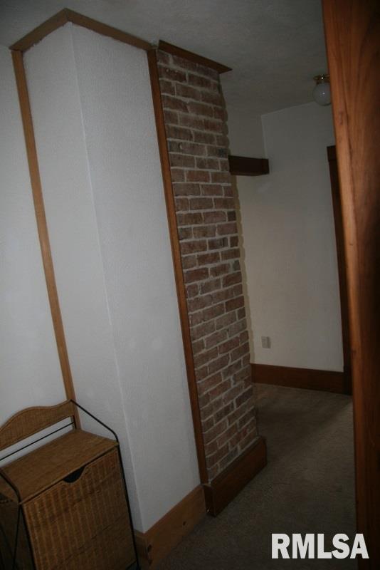 1284 Douglas Road Metamora, IL 61548 - Photo 19 of 36 Gallery Image 19