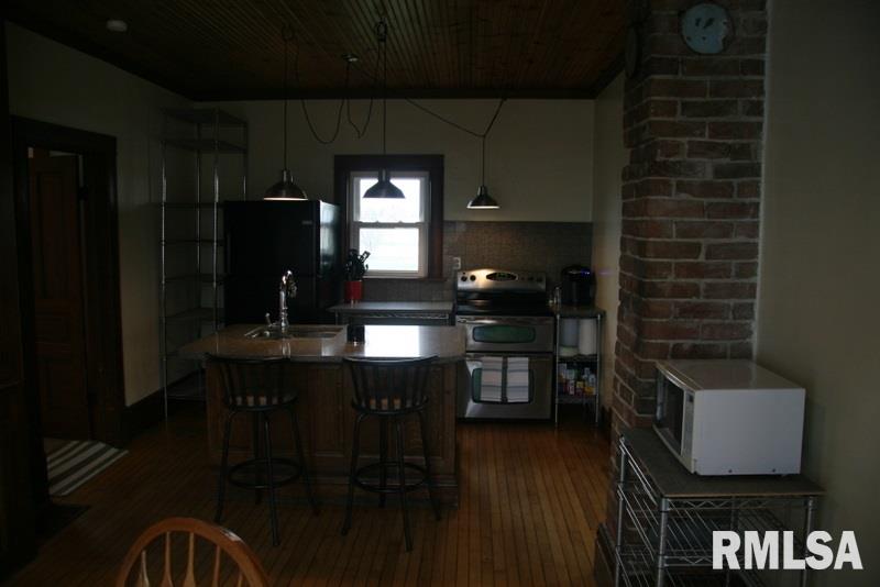 1284 Douglas Road Metamora, IL 61548 - Photo 7 of 36 Gallery Image 7