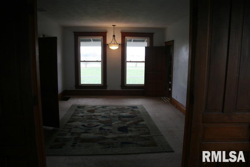 1284 Douglas Road Metamora, IL 61548 - Photo 10 of 36 Gallery Image 10