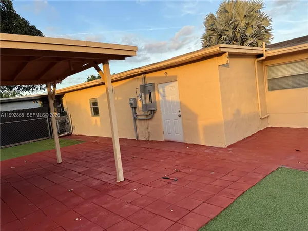 $3,400 | 19220 Northwest 51st Avenue, Miami Gardens, FL 33055