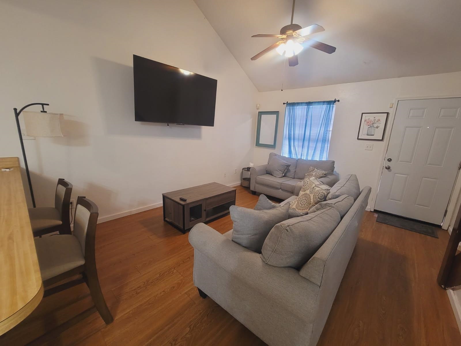 1119 Ocala Road Tallahassee, FL 32304 - Photo 3 of 24