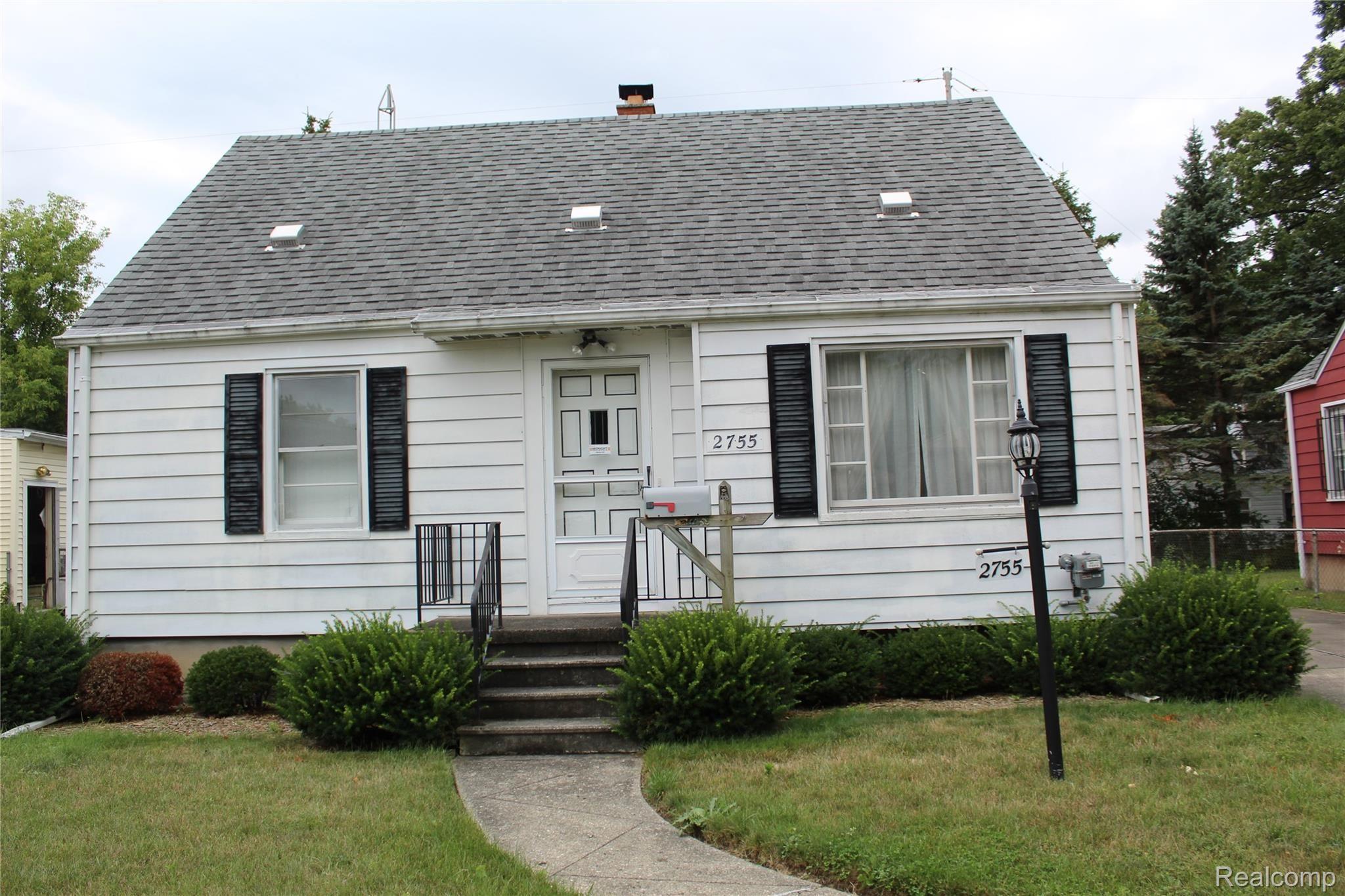 2755 Raskob Street Flint, MI 48504 - Photo 1 of 5 IMG_0778.JPG