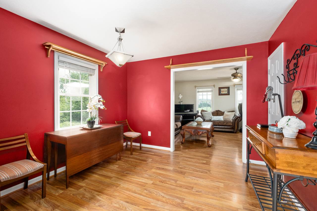 235 Long Meadow Road Fishersville, VA 22939 - Photo 4 of 29 Gallery Image 4