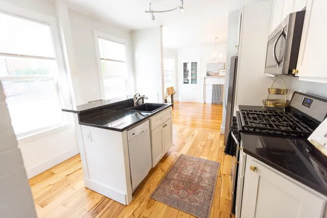 $479,000 | 32 State Street, Unit 1, Portland, ME 04101