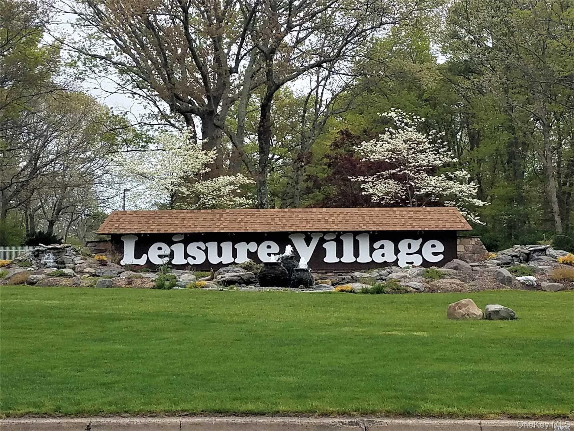 186 C Ventry Court Ridge, NY 11961 - Photo 18 of 25 Enjoy An Active, Carefree Lifestyle In Leisure Village - A 24 Hour Guard Gated 55+ Community With Many Community Amenities, Clubs, Groups, Events & Trips!