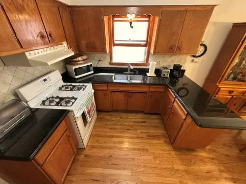 $449,000 | 3250 North Natchez Avenue, Chicago, IL 60634