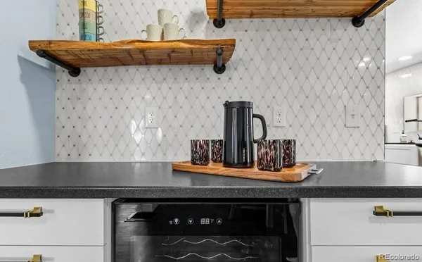 a close view of sink and tap