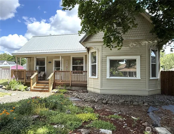 $289,000 | 416 East Spring Street, Dayton, WA 99328