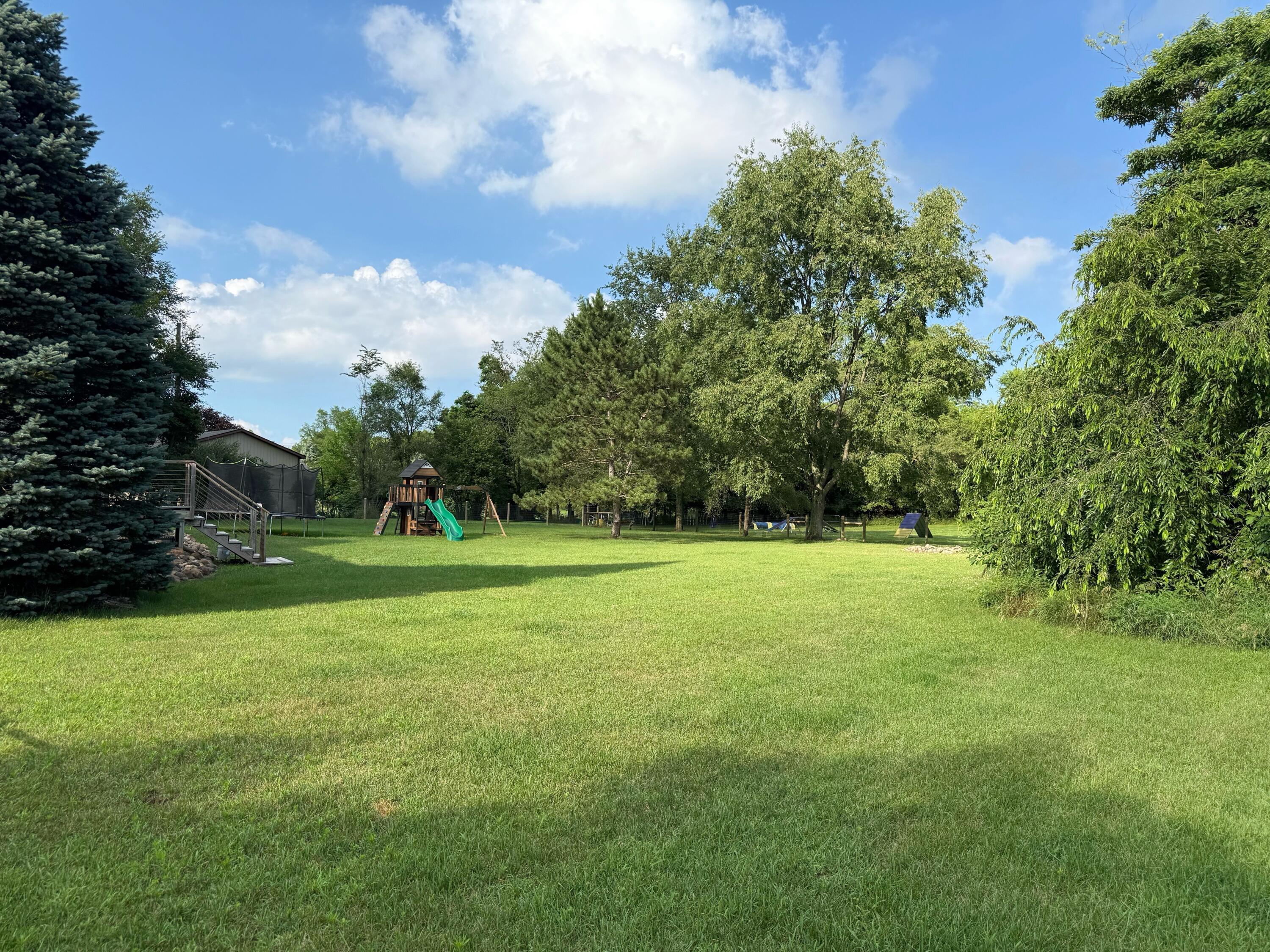 1932 Buehler Road Hastings, MI 49058 - Photo 2 of 37 IMG_8303