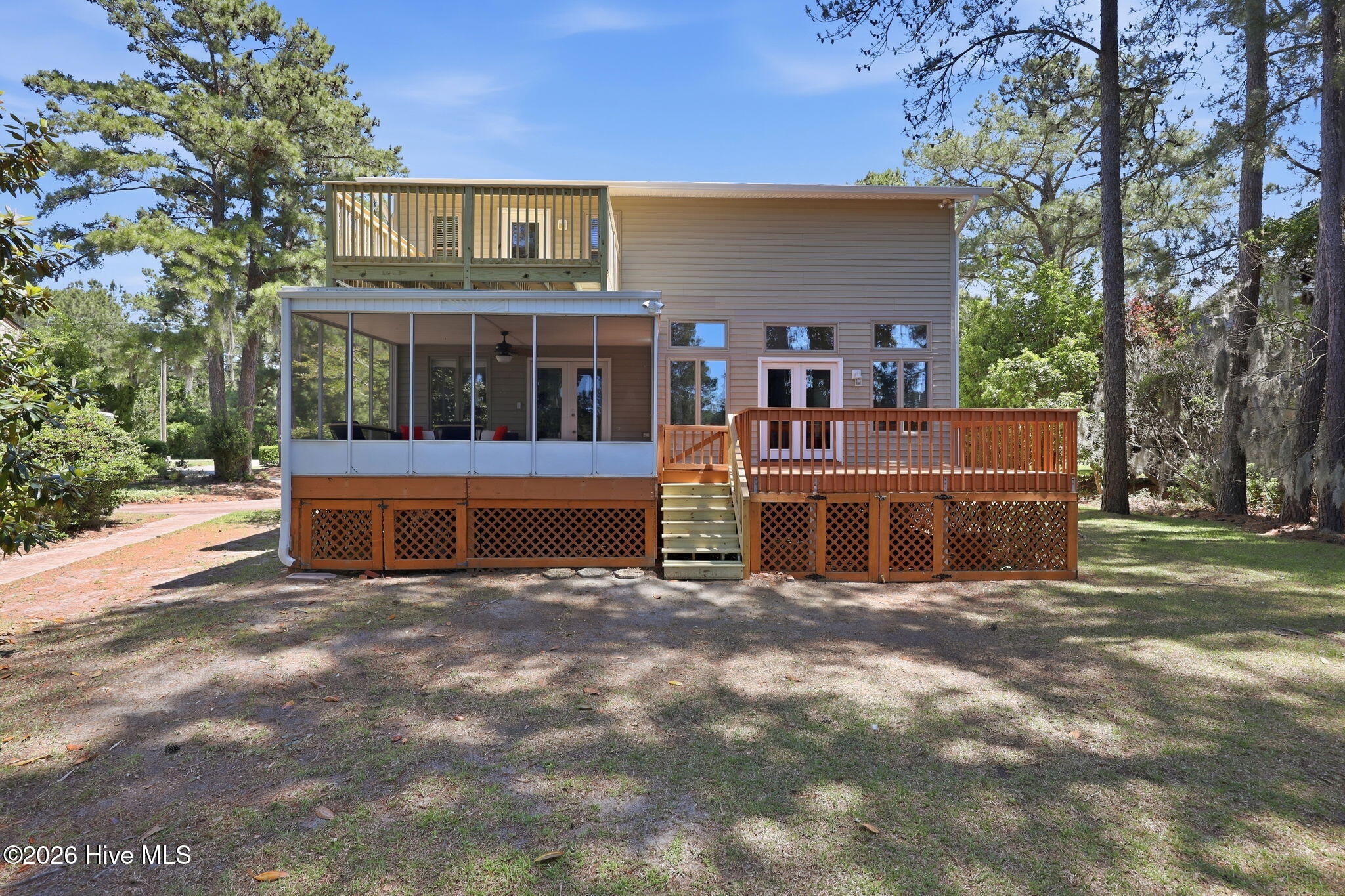 5410 Trade Winds Road New Bern, NC 28560 - Photo 44 of 66 Back view