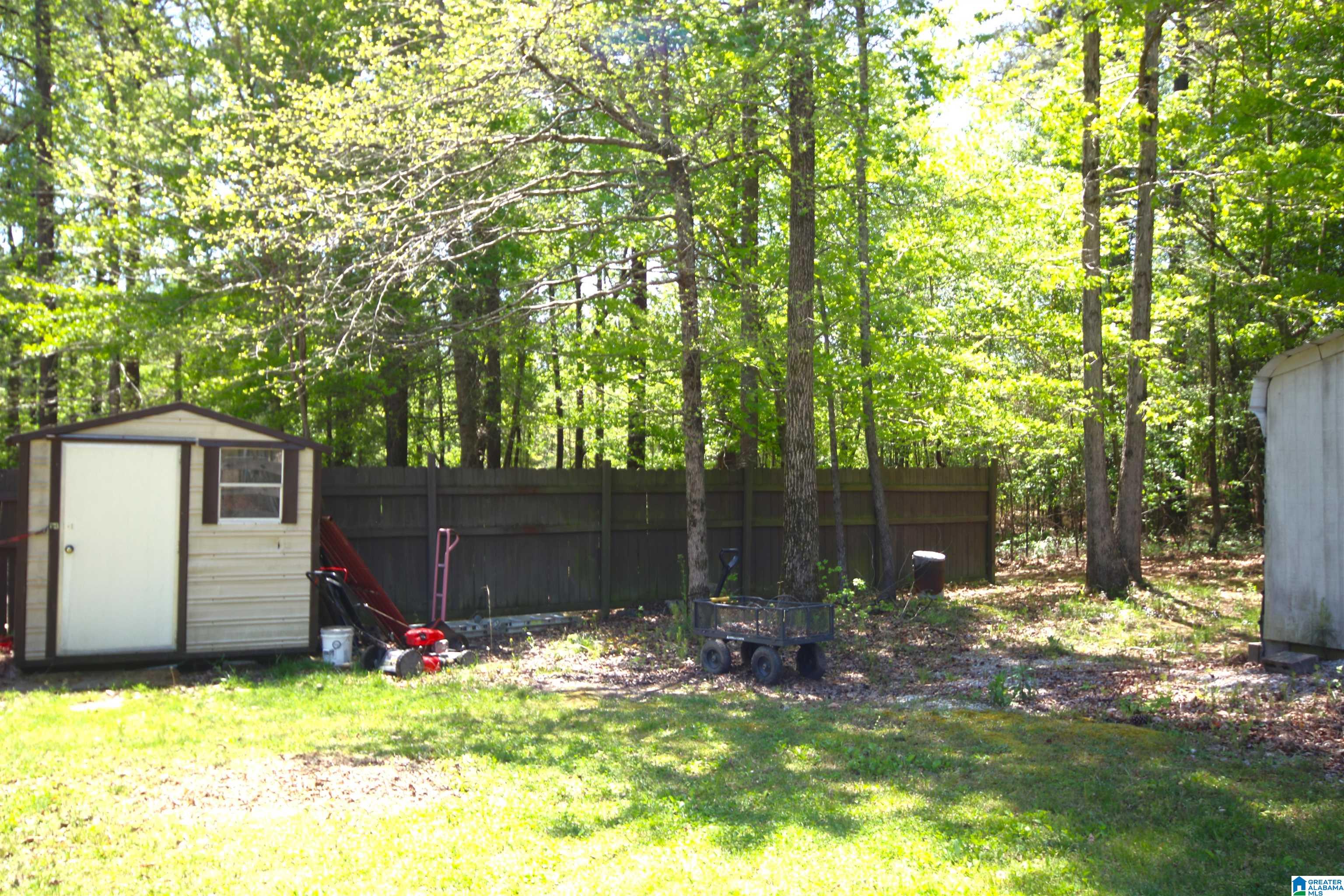 300 Hunters Xing Road Odenville, AL 35120 - Photo 12 of 42