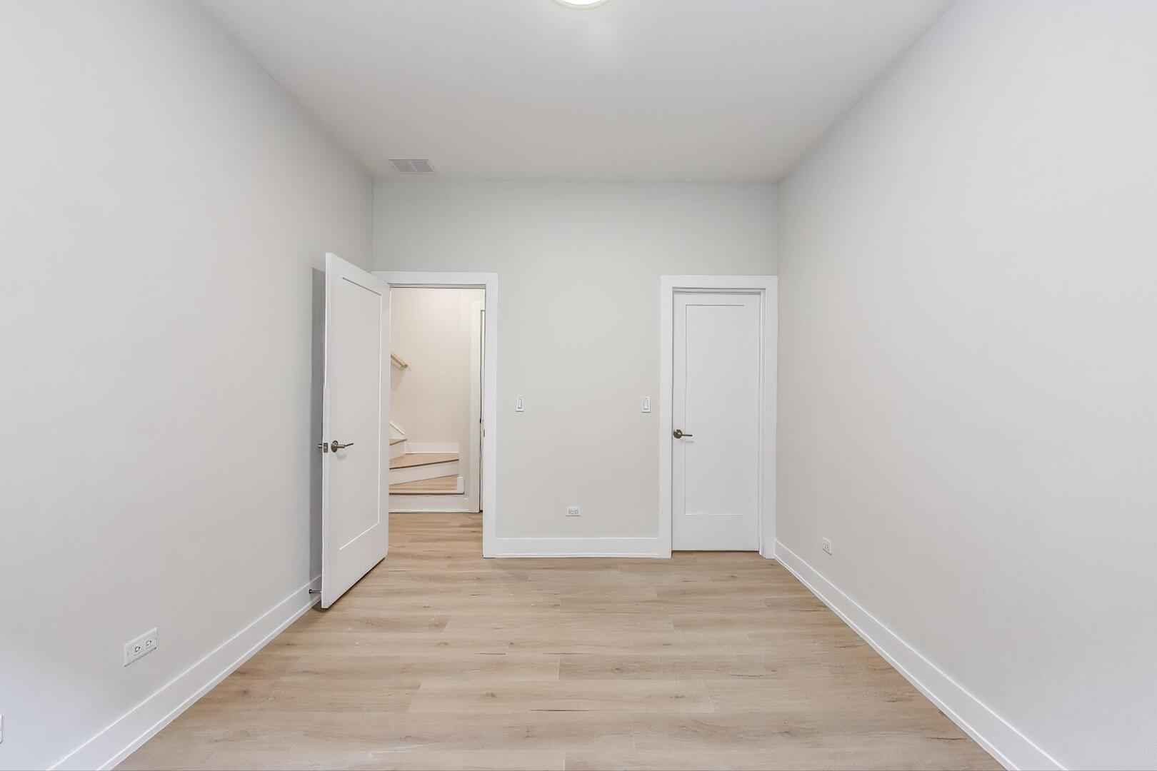 3339 North Ridgeway Avenue, Unit 1S Chicago, IL 60618 - Photo 16 of 20 a view of empty room