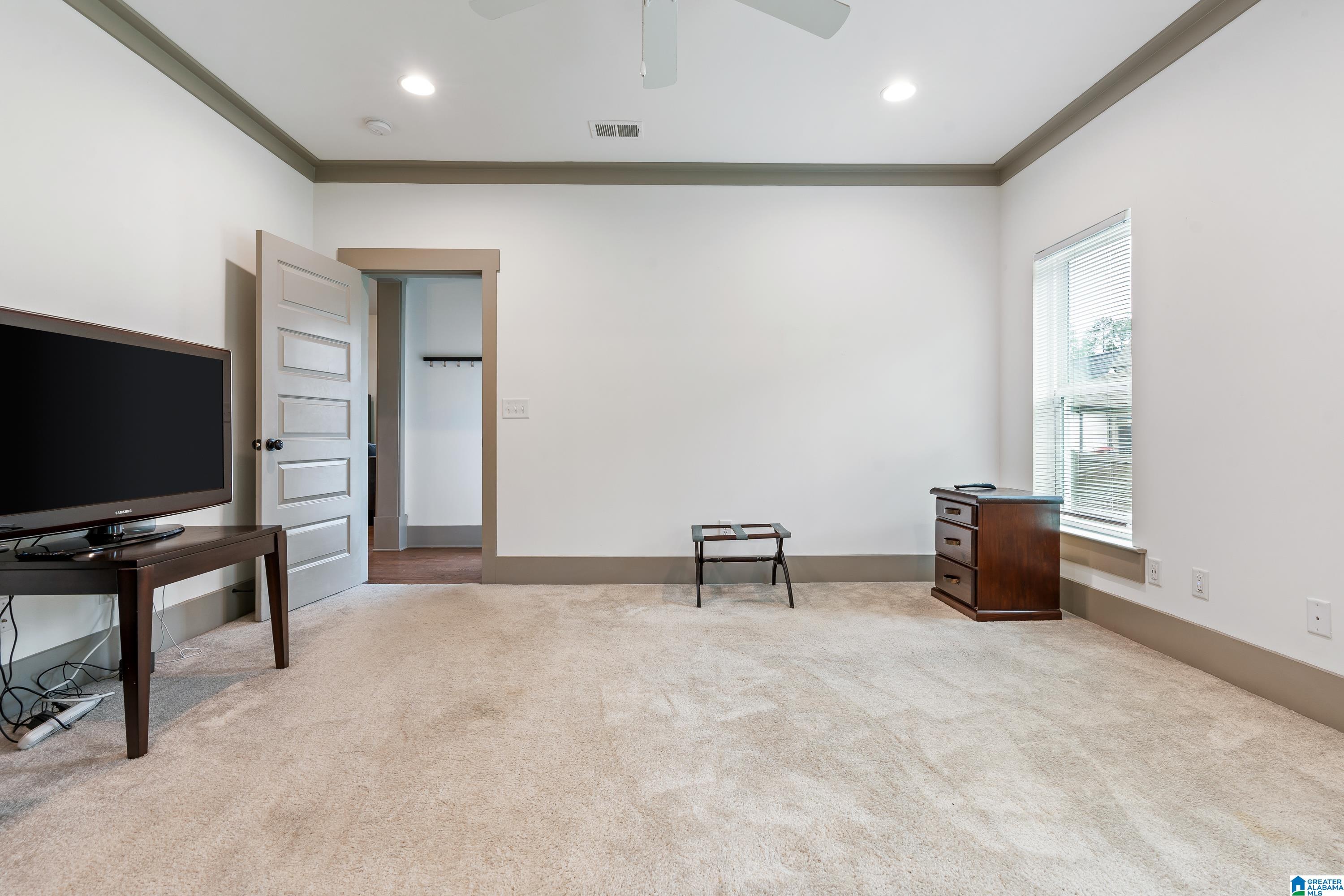 3575 Marc Avenue Birmingham, AL 35226 - Photo 15 of 47