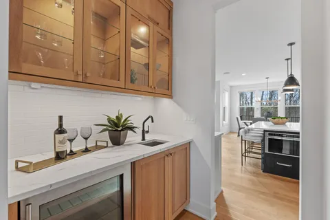 $1,575,000 | 769 Woodland Hill Court, Medina, MN 55340