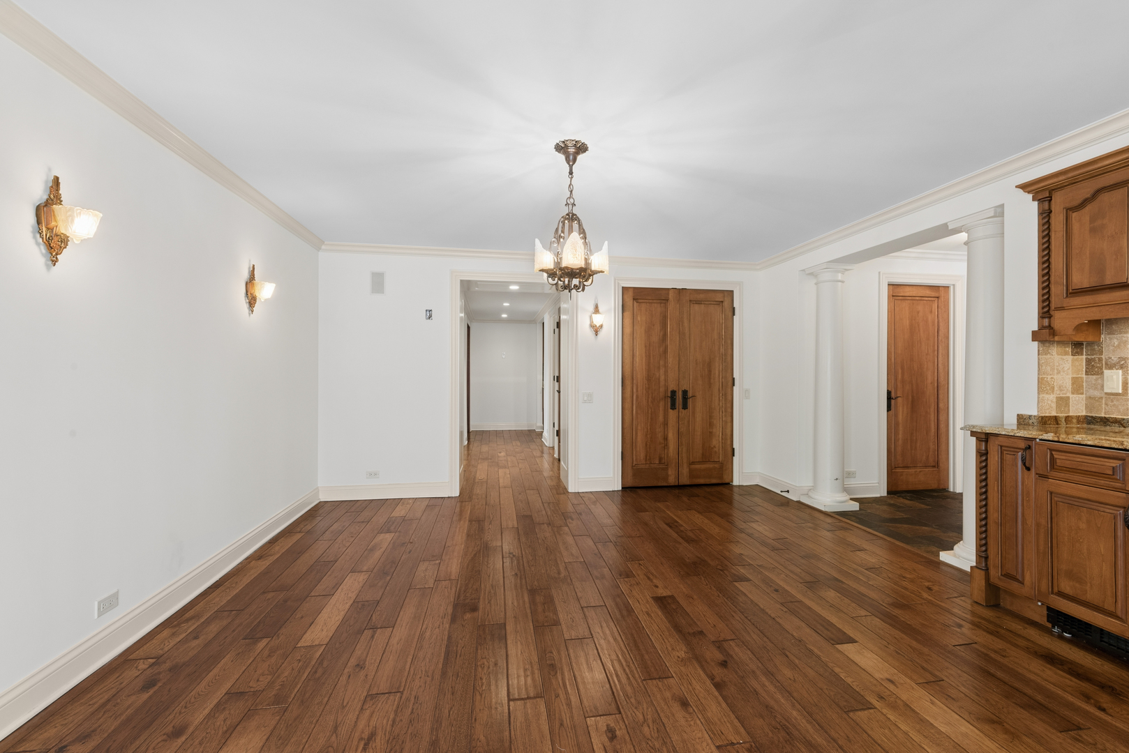 200 East Delaware Place, Unit 4DE Chicago, IL 60611 - Photo 9 of 47