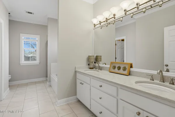 $345,000 | 501 Brighton Circle, Brandon, MS 39047