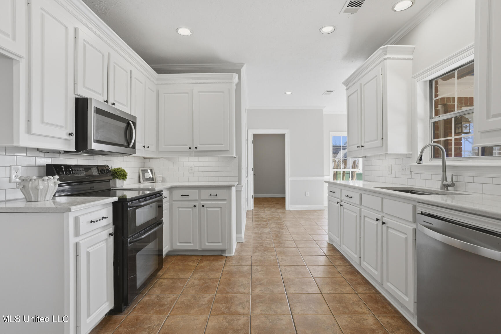 501 Brighton Circle Brandon, MS 39047 - Photo 10 of 33 501 Brighton Cir-7