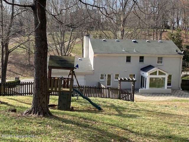 1903 Round Ridge Road Louisville, KY 40207 - Photo 40 of 43 Backyard View