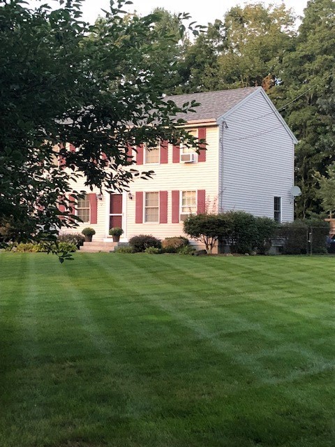 72 Hatfield Road Weare, NH 03281 - Photo 14 of 27